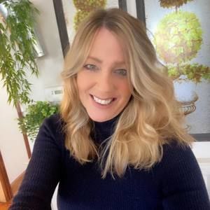 Meet your Posher, Christine